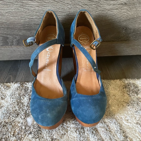 Stunning blue Jeffrey Campbell wooden heels. Size 6 1/2 - Picture 2 of 2